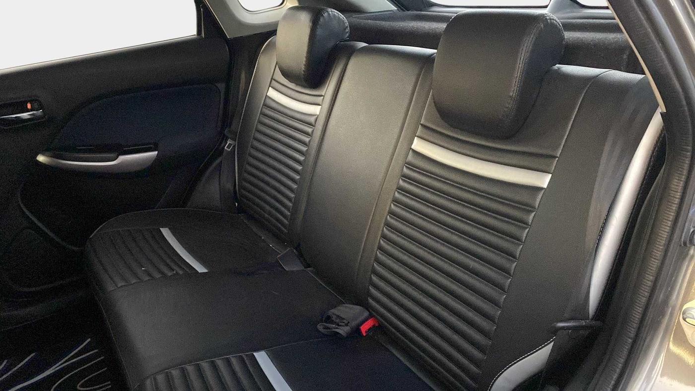2021 Maruti Baleno ZETA PETROL 1.2, Petrol, Manual, 39,587 km, Right Side Rear Door Cabin