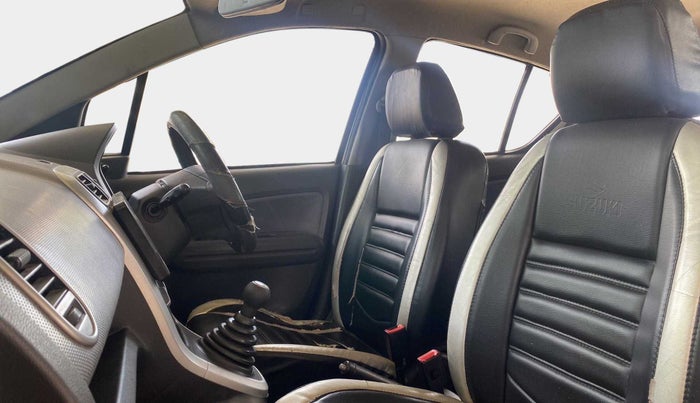 2012 Maruti Ritz VXI, Petrol, Manual, 90,732 km, Right Side Front Door Cabin