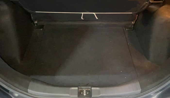 2022 Honda WR-V 1.2L I-VTEC SV MT, Petrol, Manual, 27,227 km, Boot Inside