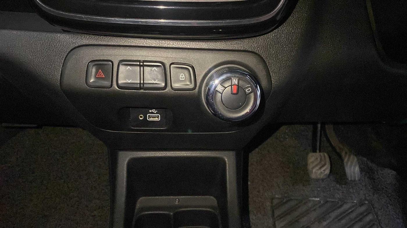 2019 Renault Kwid RXT 1.0 AMT (O), Petrol, Automatic, 12,536 km, Gear Lever