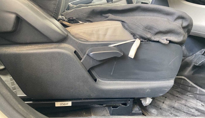 2020 Ford Ecosport TREND 1.5L DIESEL, Diesel, Manual, 47,638 km, Driver Side Adjustment Panel