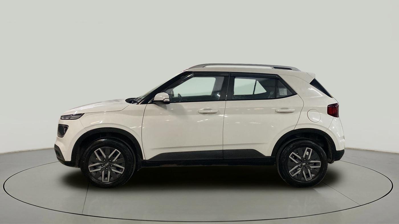2021 Hyundai VENUE SX 1.5 CRDI, Diesel, Manual, 33,863 km, Left Side