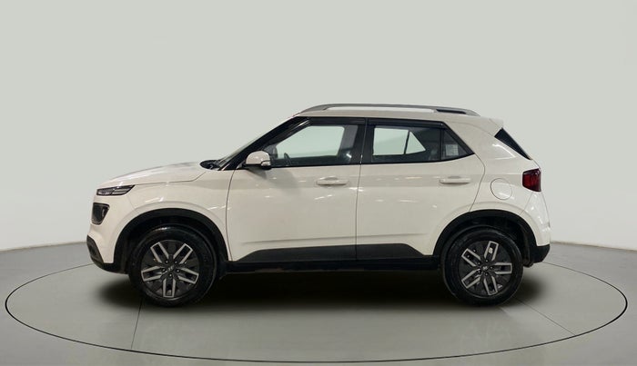 2021 Hyundai VENUE SX 1.5 CRDI, Diesel, Manual, 33,863 km, Left Side