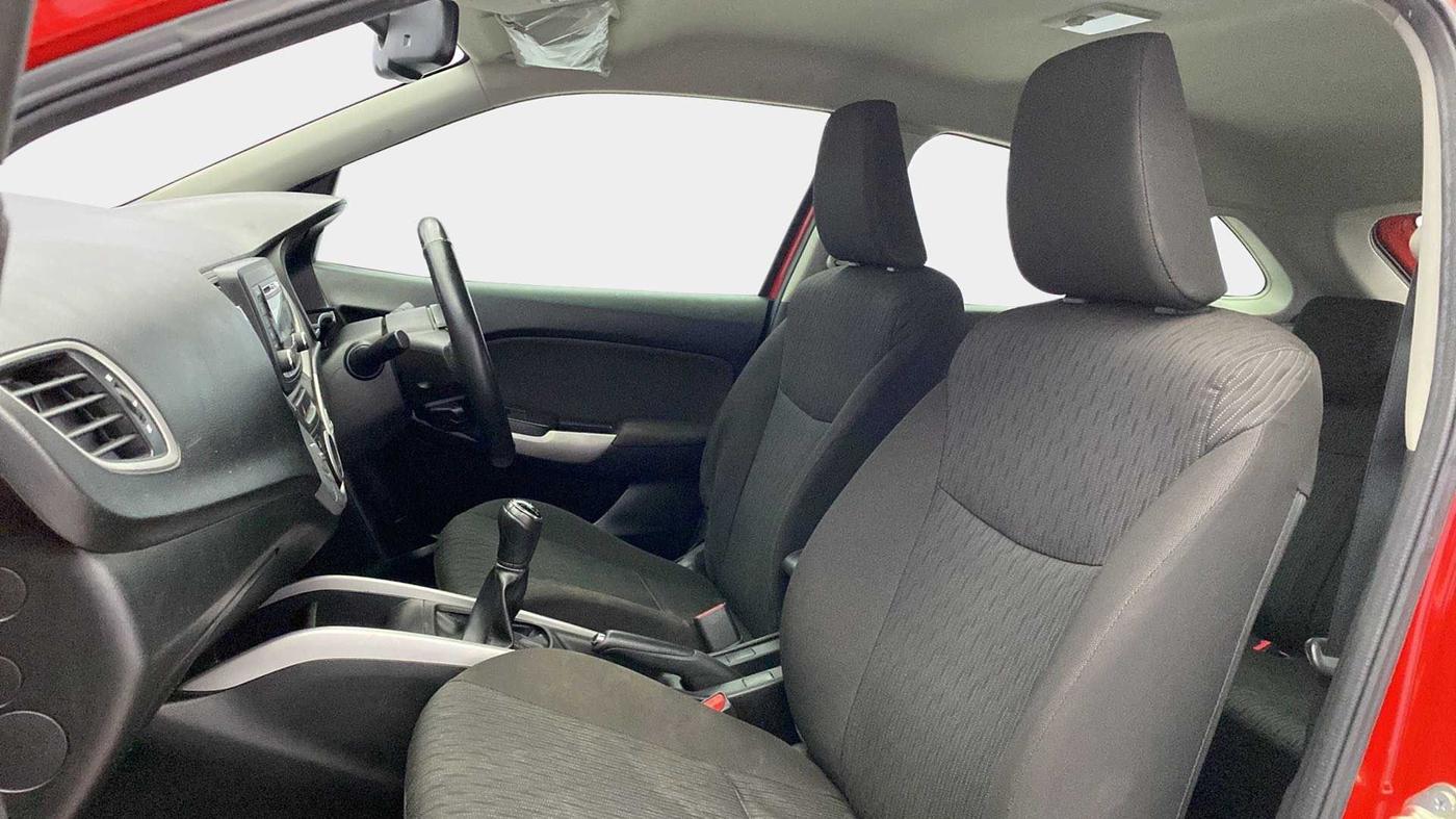 2018 Maruti Baleno ZETA DIESEL 1.3, Diesel, Manual, 87,179 km, Right Side Front Door Cabin