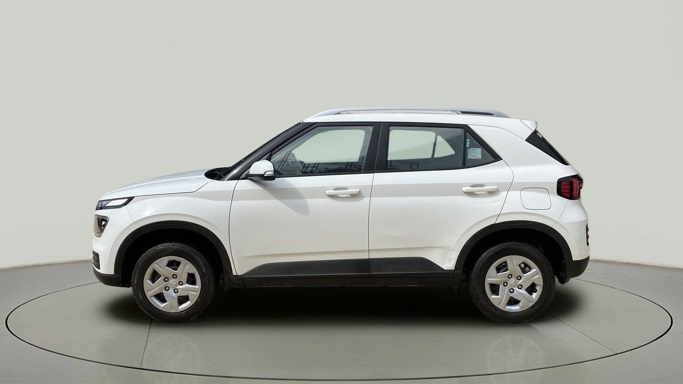 2022 Hyundai VENUE SX 1.2 PETROL, Petrol, Manual, 12,322 km, Left Side