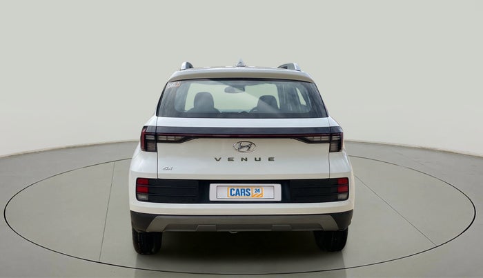 2022 Hyundai VENUE SX 1.2 PETROL, Petrol, Manual, 12,322 km, Back/Rear