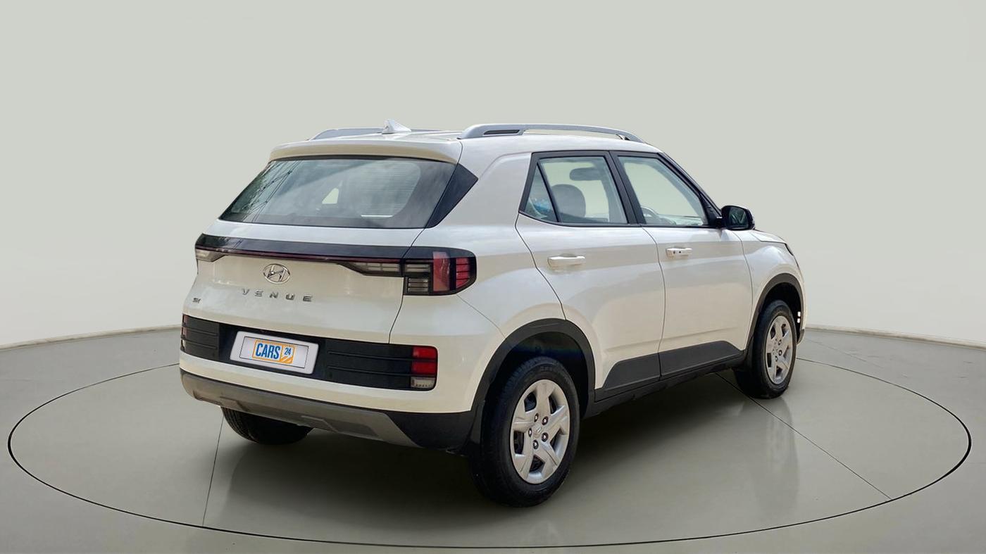 2022 Hyundai VENUE SX 1.2 PETROL, Petrol, Manual, 12,322 km, Right Back Diagonal