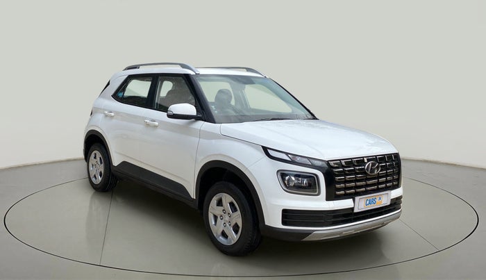 2022 Hyundai VENUE SX 1.2 PETROL, Petrol, Manual, 12,322 km, Right Front Diagonal
