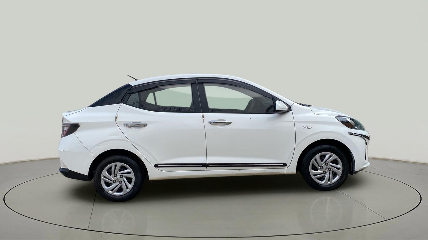 2020 Hyundai AURA S 1.2, Petrol, Manual, 27,177 km, Right Side View
