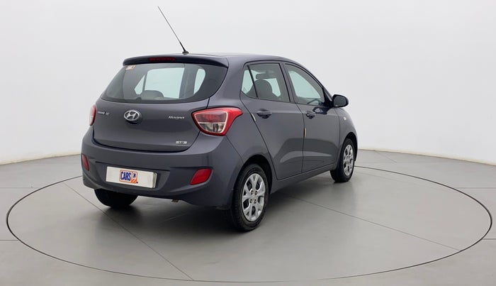2016 Hyundai Grand i10 MAGNA 1.2 KAPPA VTVT, Petrol, Manual, 28,960 km, Right Back Diagonal