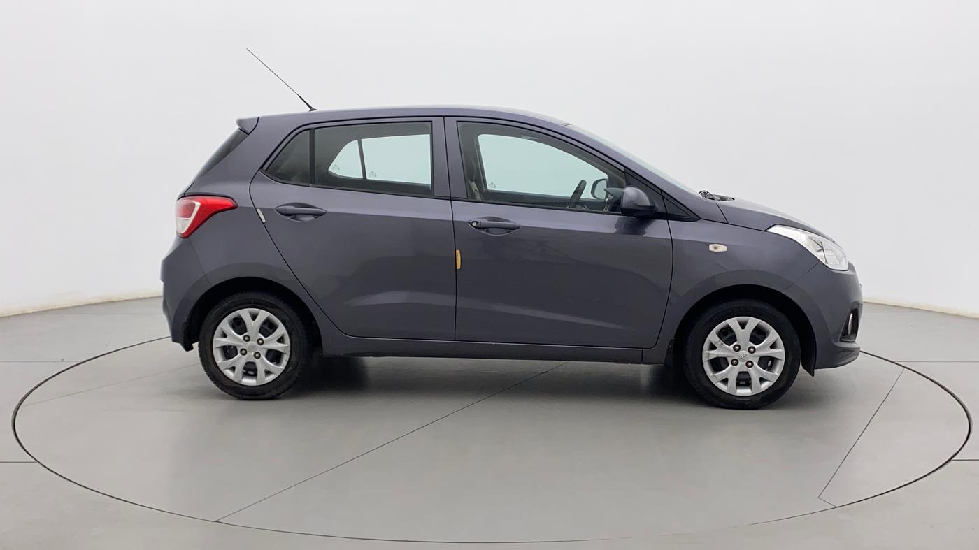 2016 Hyundai Grand i10 MAGNA 1.2 KAPPA VTVT, Petrol, Manual, 28,960 km, Right Side View