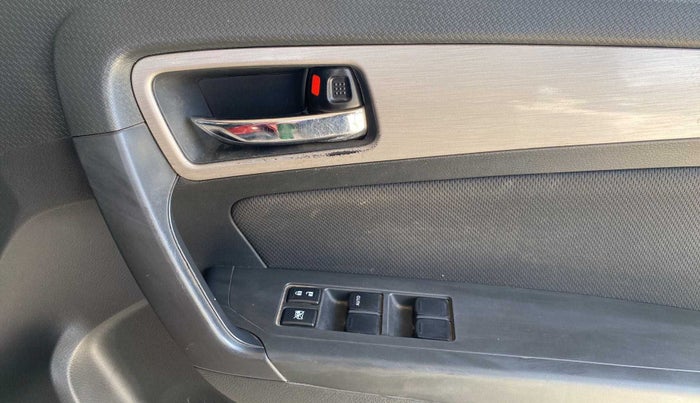 2017 Maruti Vitara Brezza ZDI, Diesel, Manual, 80,200 km, Driver Side Door Panels Control