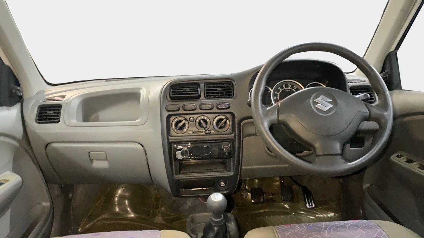 2013 Maruti Alto K10 VXI, Petrol, Manual, 99,572 km, Dashboard