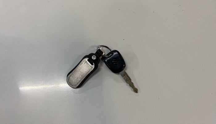 2013 Maruti Alto K10 VXI, Petrol, Manual, 99,572 km, Key Close Up