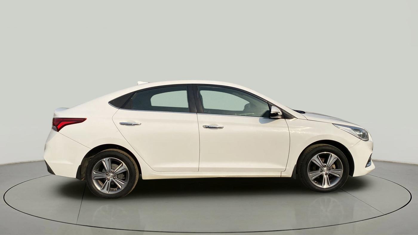 2018 Hyundai Verna 1.6 VTVT SX (O) AT, Petrol, Automatic, 50,786 km, Right Side View