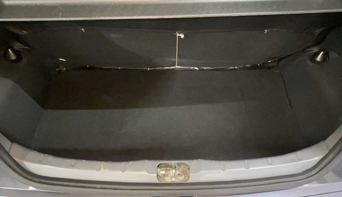 2019 Hyundai NEW SANTRO SPORTZ MT, Petrol, Manual, 15,183 km, Boot Inside