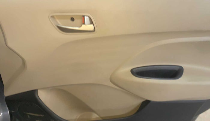 2019 Hyundai NEW SANTRO SPORTZ MT, Petrol, Manual, 15,183 km, Driver Side Door Panels Control