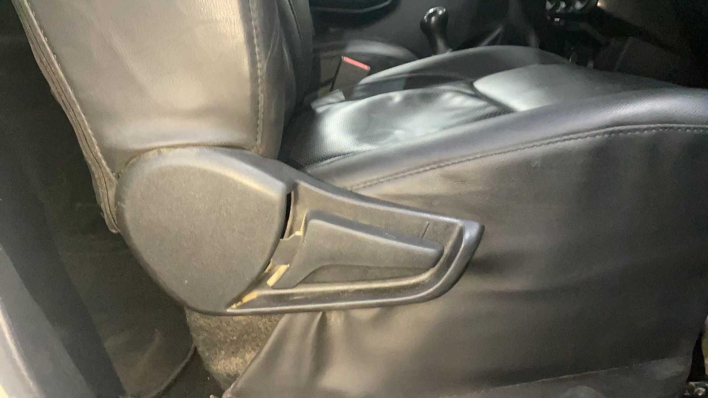 2020 Maruti S PRESSO VXI CNG, CNG, Manual, 64,719 km, Driver Side Adjustment Panel