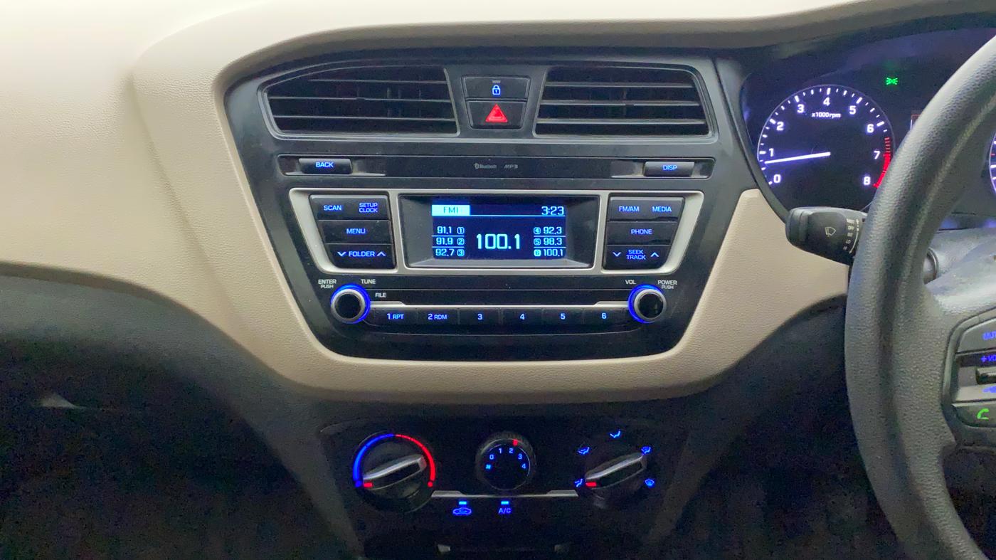 2014 Hyundai Elite i20 MAGNA 1.2, Petrol, Manual, 84,656 km, Air Conditioner