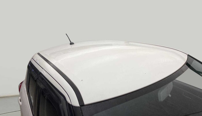 2017 Maruti Swift VXI O, CNG, Manual, 60,830 km, Roof