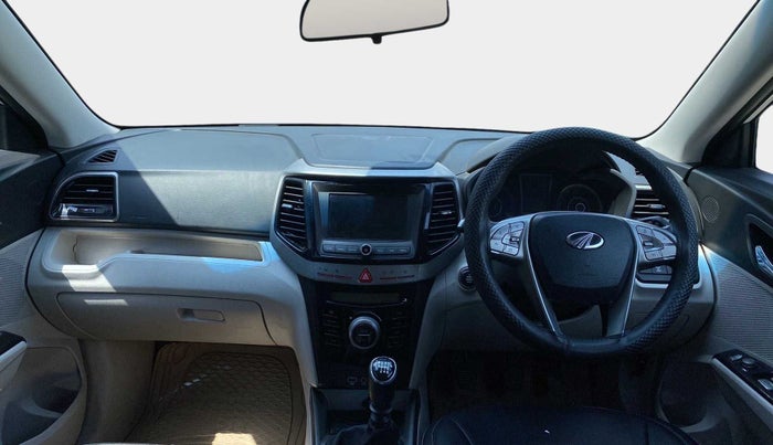 2019 Mahindra XUV300 W8 1.2 PETROL, Petrol, Manual, 72,522 km, Dashboard