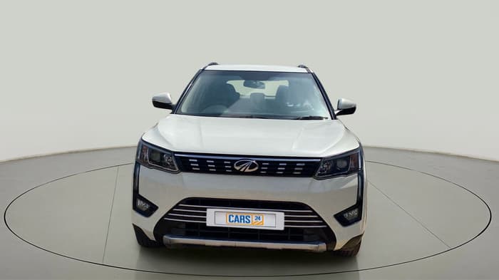2019 Mahindra XUV300 W8 1.2 PETROL, Petrol, Manual, 72,522 km, Front