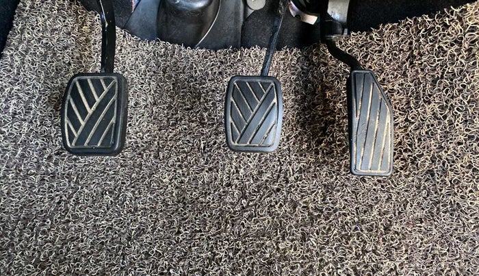 2021 Maruti IGNIS SIGMA 1.2, Petrol, Manual, 23,402 km, Pedals