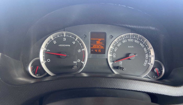 2015 Maruti Swift VDI, Diesel, Manual, 1,20,312 km, Odometer Image