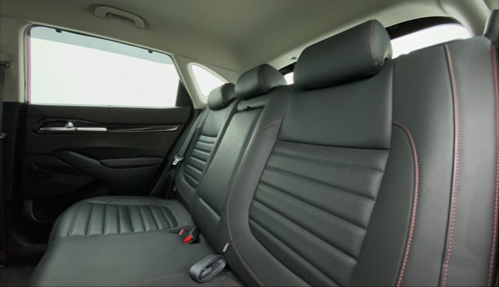 2019 KIA SELTOS GTX 1.4 GDI PETROL, Petrol, Manual, 44,083 km, Right Side Rear Door Cabin