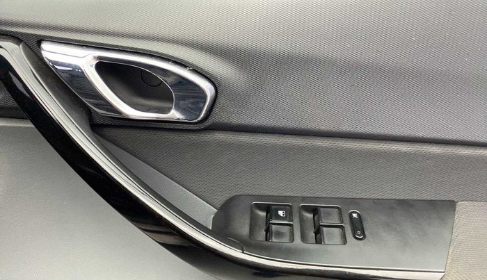 2018 Tata TIGOR XZA PETROL, Petrol, Automatic, 64,673 km, Driver Side Door Panels Control