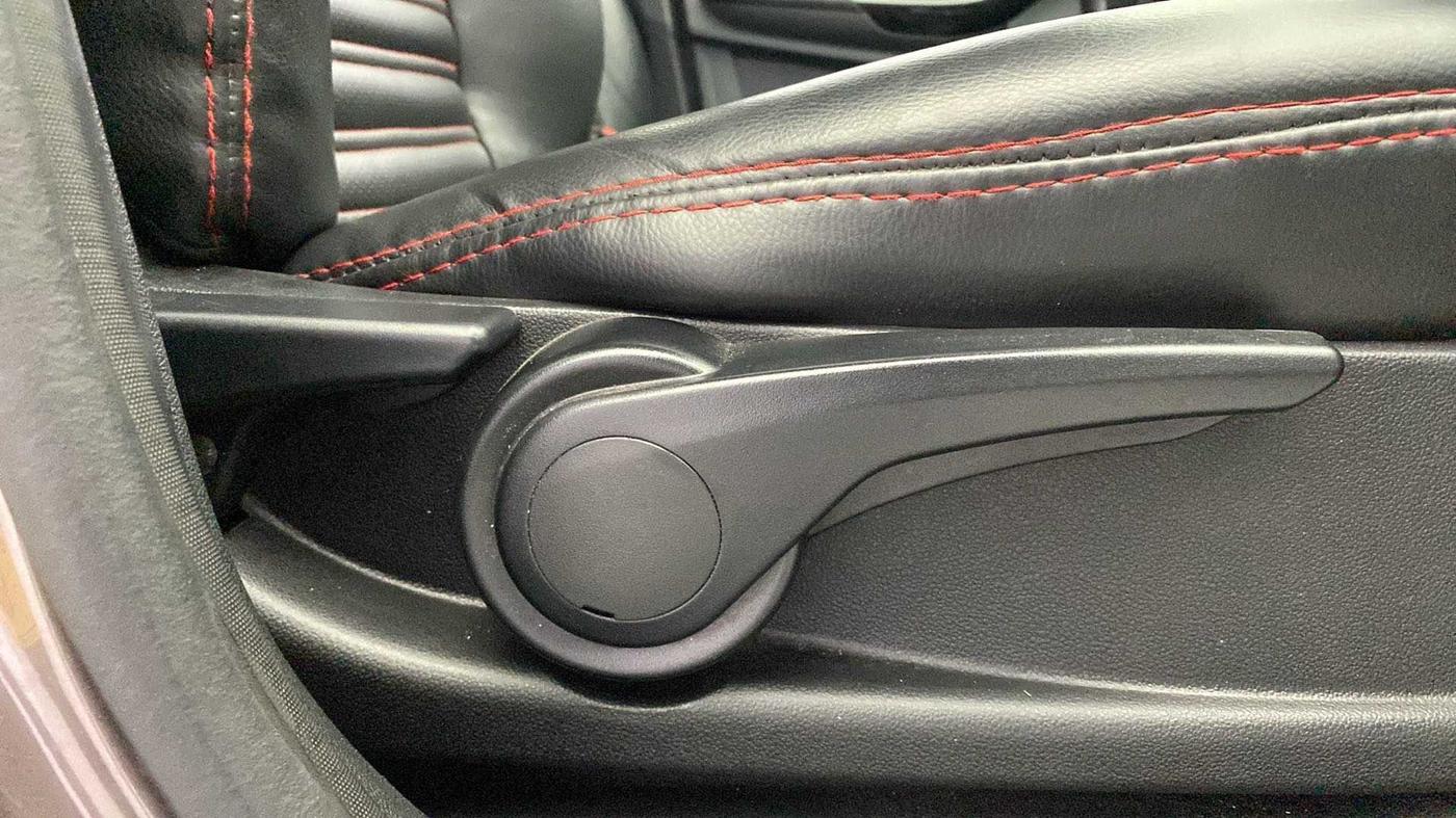 2018 Tata TIGOR XZA PETROL, Petrol, Automatic, 64,673 km, Driver Side Adjustment Panel