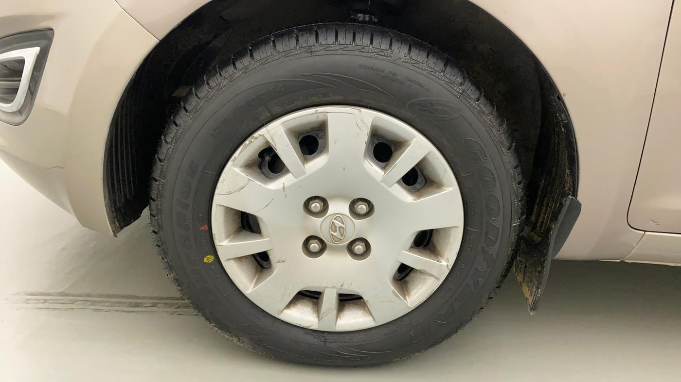 2012 Hyundai i20 MAGNA 1.2, Petrol, Manual, 53,256 km, Left Front Wheel
