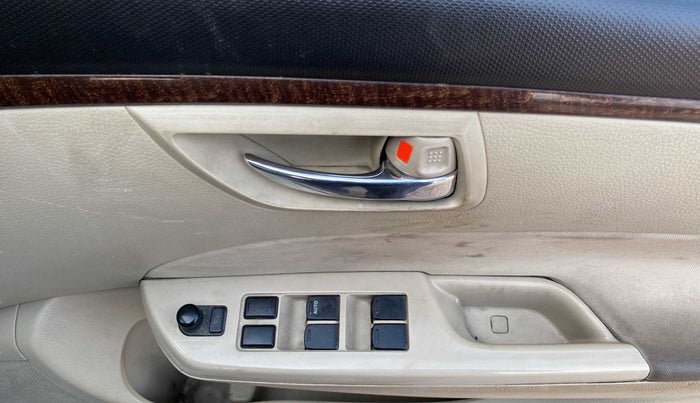 2016 Maruti Swift Dzire VXI, Petrol, Manual, 96,534 km, Driver Side Door Panels Control