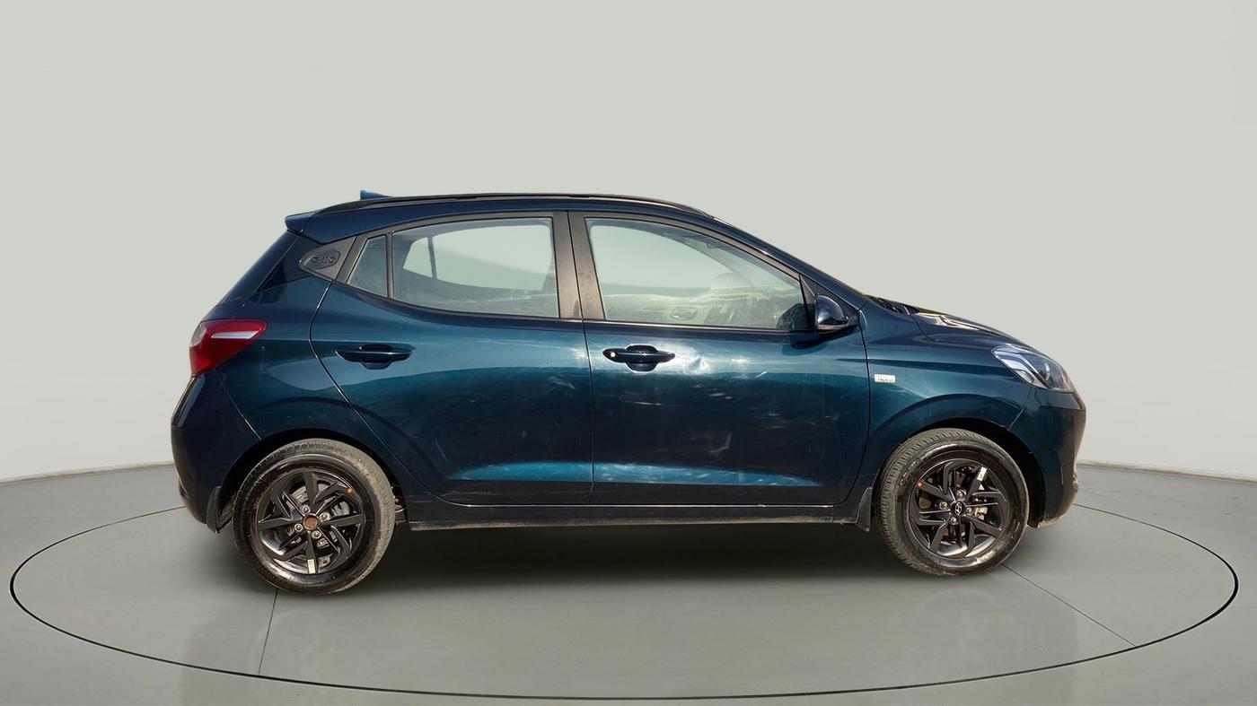2021 Hyundai GRAND I10 NIOS SPORTZ AMT 1.2 KAPPA VTVT, Petrol, Automatic, 24,124 km, Right Side