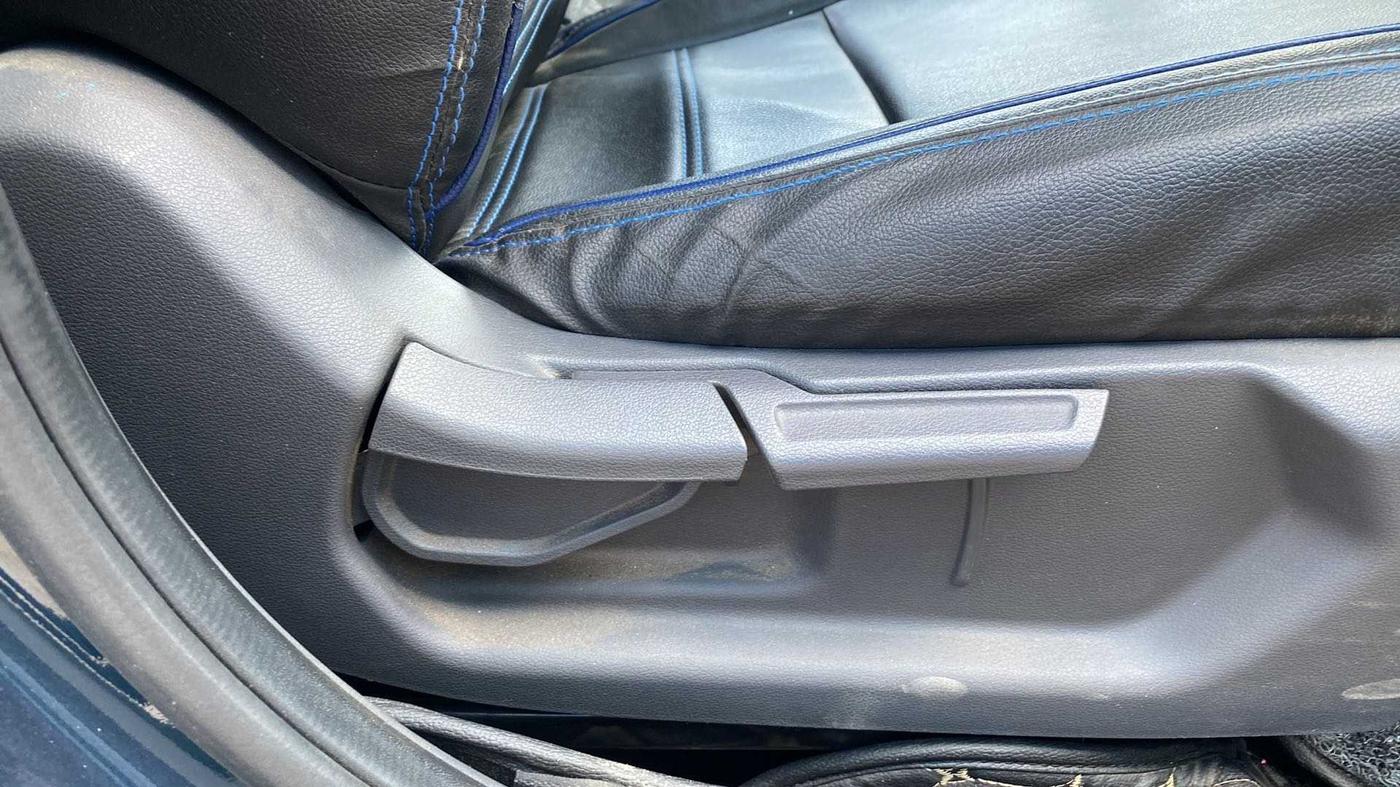 2021 Hyundai GRAND I10 NIOS SPORTZ AMT 1.2 KAPPA VTVT, Petrol, Automatic, 24,124 km, Driver Side Adjustment Panel
