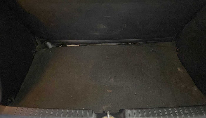 2015 Hyundai Elite i20 SPORTZ 1.2, Petrol, Manual, 38,640 km, Boot Inside