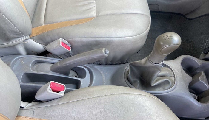 2011 Nissan Micra XV PETROL, Petrol, Manual, 47,736 km, Gear Lever