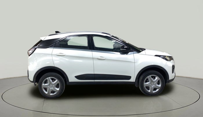 2020 Tata NEXON XZ PETROL, Petrol, Manual, 56,554 km, Right Side View