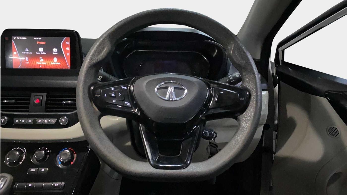 2020 Tata NEXON XZ PETROL, Petrol, Manual, 56,554 km, Steering Wheel Close Up