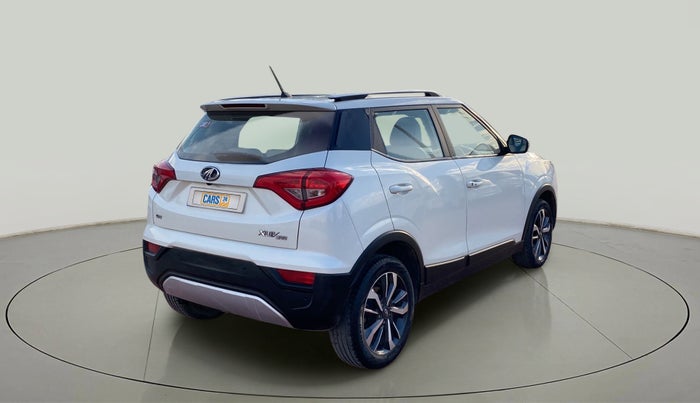 2019 Mahindra XUV300 W8 (O) 1.5 DIESEL, Diesel, Manual, 43,184 km, Right Back Diagonal