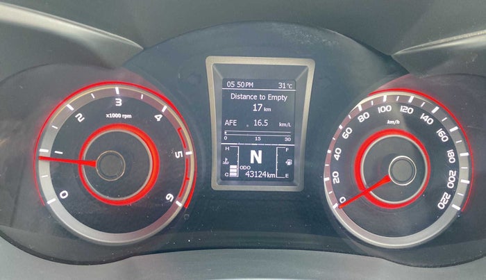 2019 Mahindra XUV300 W8 (O) 1.5 DIESEL, Diesel, Manual, 43,184 km, Odometer Image