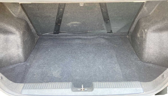 2018 Maruti Dzire VDI, Diesel, Manual, 65,048 km, Boot Inside