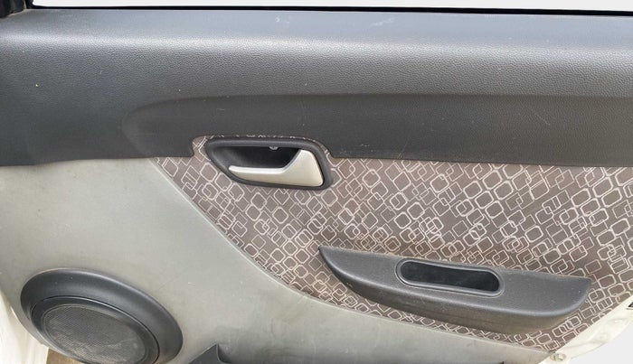 2019 Maruti Alto 800 VXI, Petrol, Manual, 15,673 km, Driver Side Door Panels Control