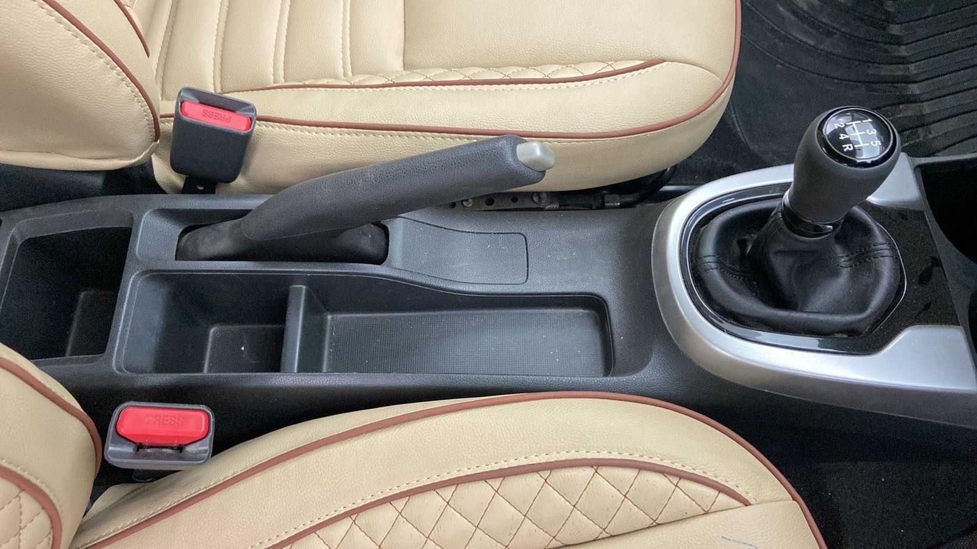 2018 Honda WR-V 1.2L I-VTEC S MT, Petrol, Manual, 17,932 km, Gear Lever
