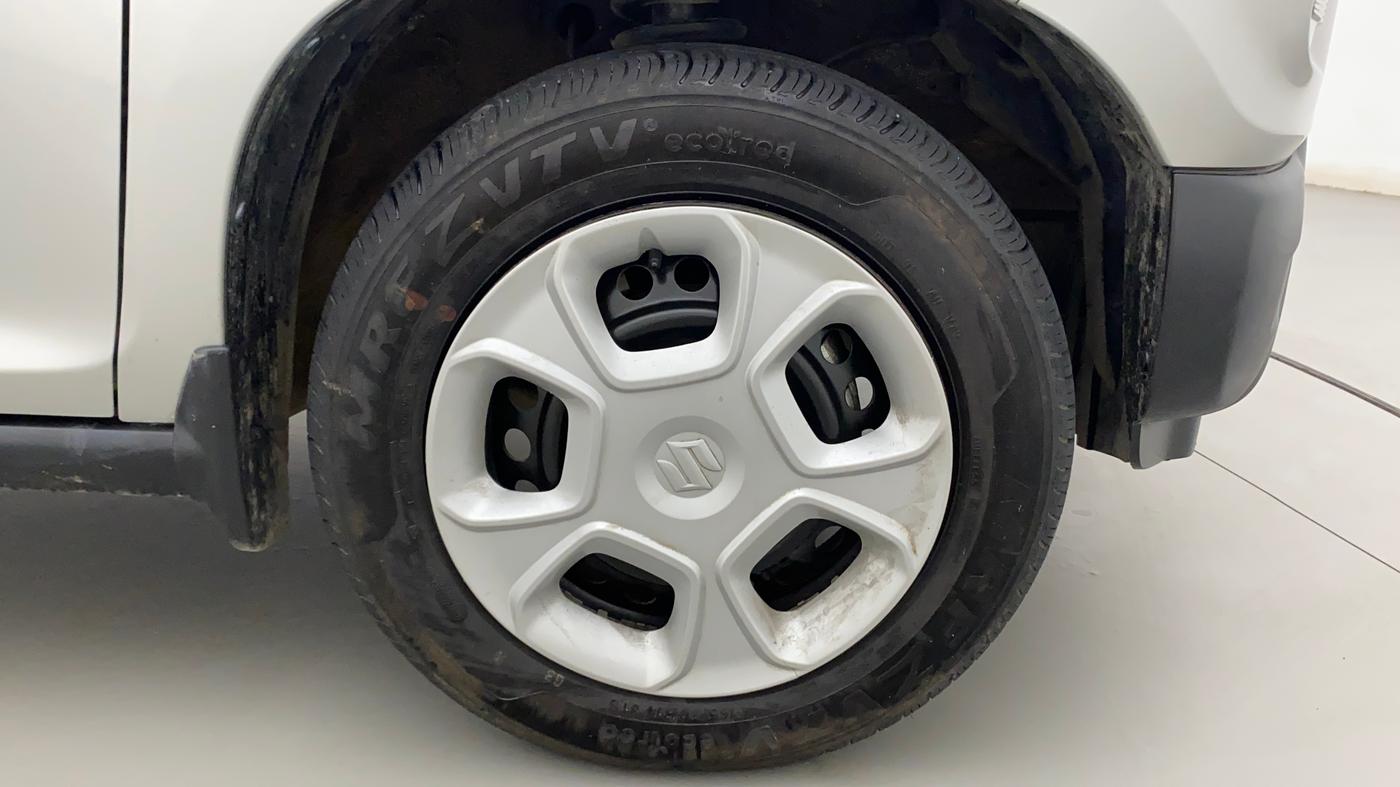 2023 Maruti S PRESSO VXI+, Petrol, Manual, 9,884 km, Right Front Wheel