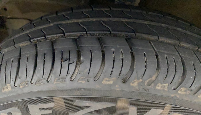 2023 Maruti S PRESSO VXI+, Petrol, Manual, 9,884 km, Left Front Tyre Tread