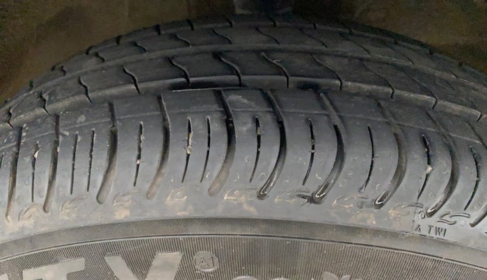 2023 Maruti S PRESSO VXI+, Petrol, Manual, 9,884 km, Right Front Tyre Tread