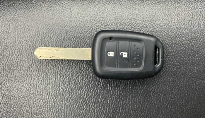 2015 Honda Jazz 1.2L I-VTEC VX, Petrol, Manual, 38,830 km, Key Close Up