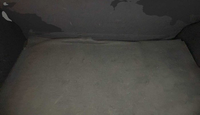 2013 Hyundai i20 MAGNA (O) 1.2, Petrol, Manual, 27,413 km, Boot Inside