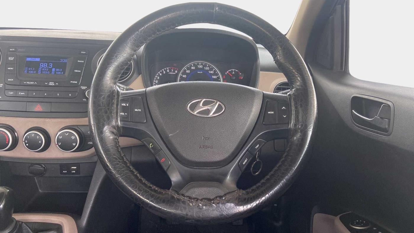 2019 Hyundai Grand i10 MAGNA 1.2 KAPPA VTVT, Petrol, Manual, 98,165 km, Steering Wheel Close Up